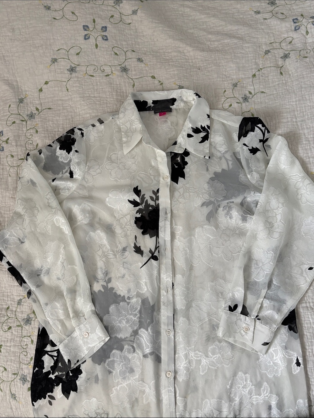 Vince Camuto Sheer Floral Longline Duster Button Front Chiffon Top Large